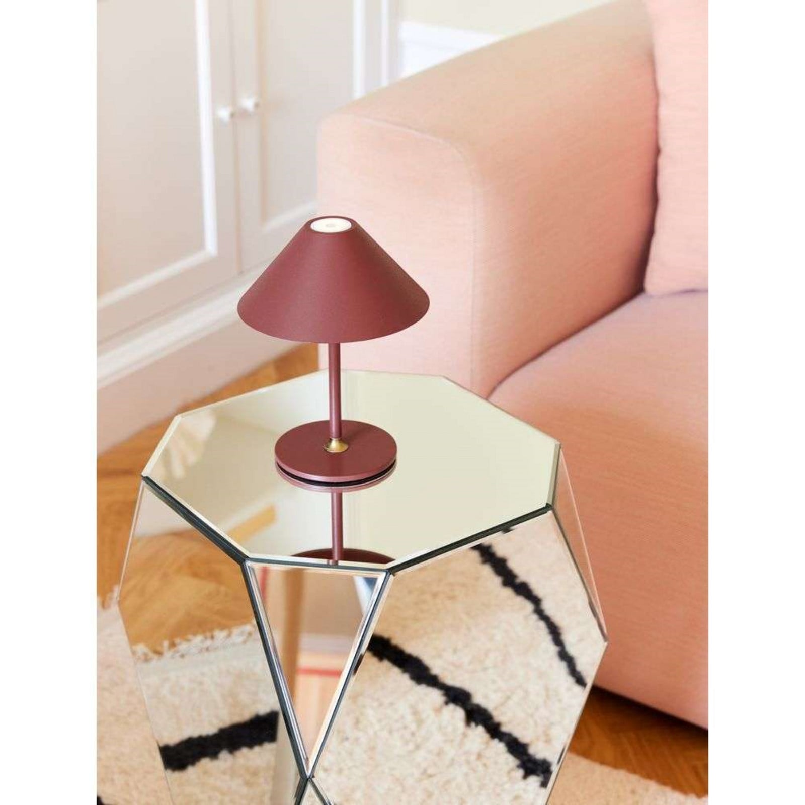 Hygge Portable Lámpara de Sobremesa Bordeaux - Halo Design - Sala de estar / salón - Metal