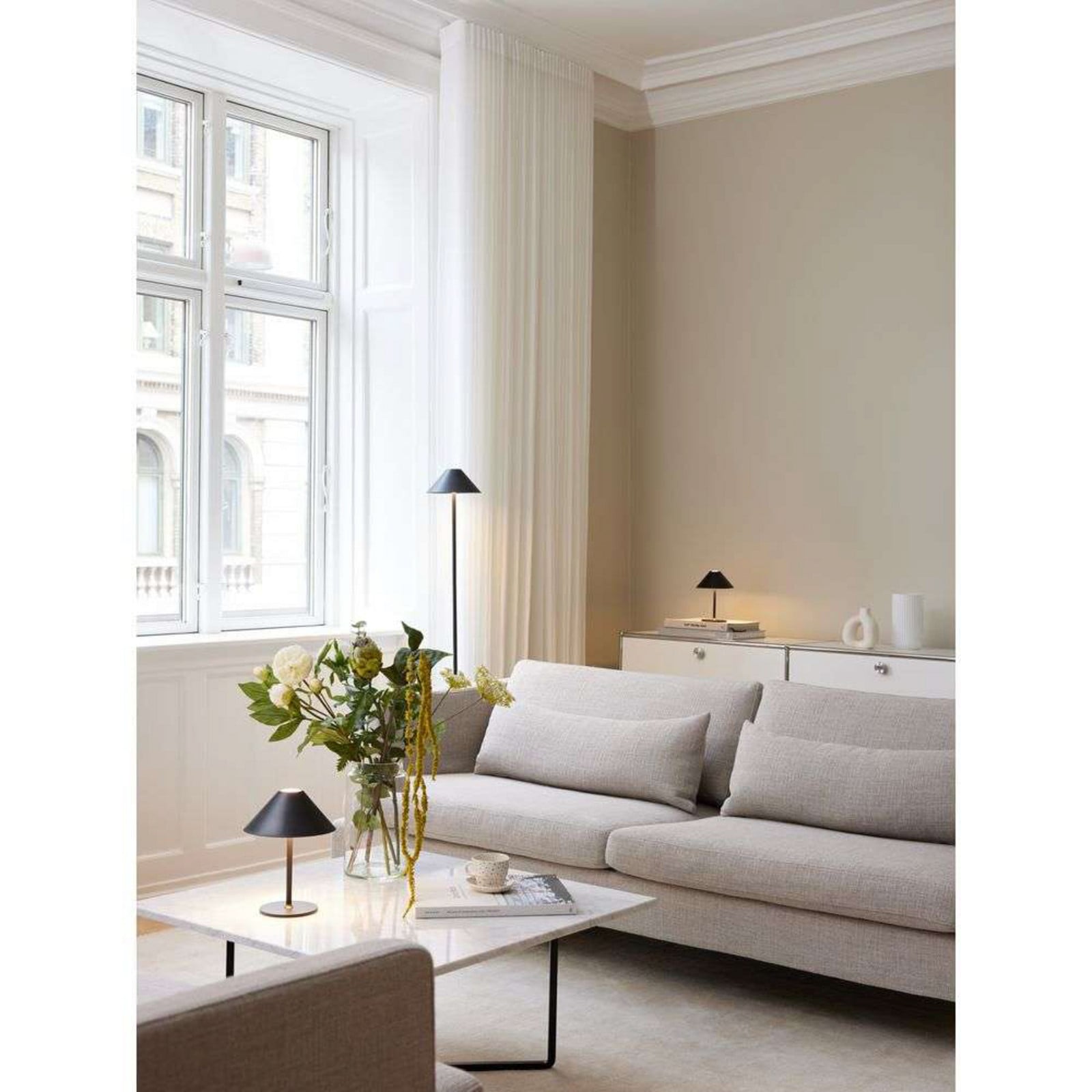 Hygge Portable Lámpara de Sobremesa Rose - Halo Design - Sala de estar / salón - Metal